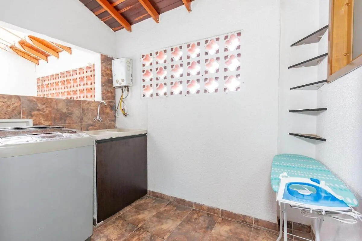 Acogedor Apartamento En Medellin 0*,  Colombia
