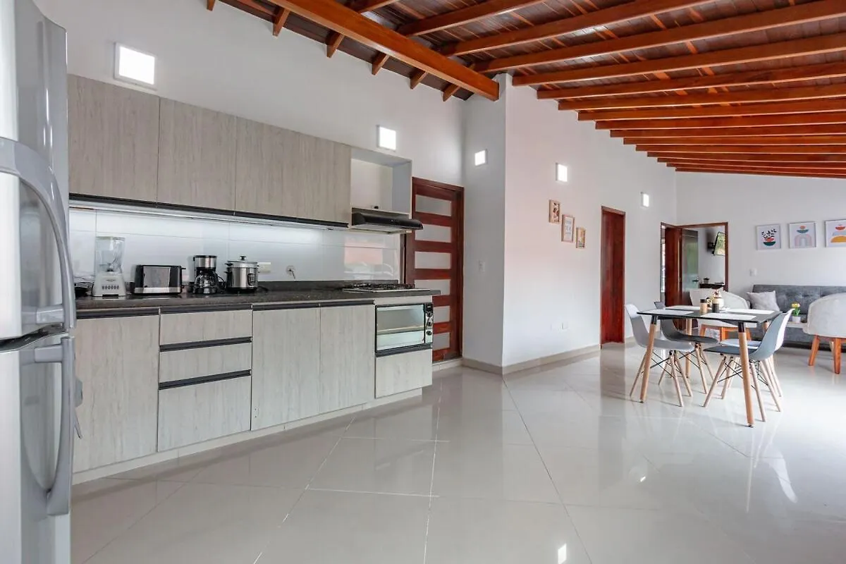 Acogedor Apartamento En Medellín 0*,  Kolumbia